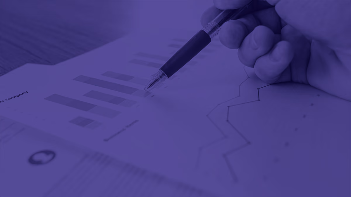 SEO Benchmarking: What It Is & How To Track 3 Key Benchmarks