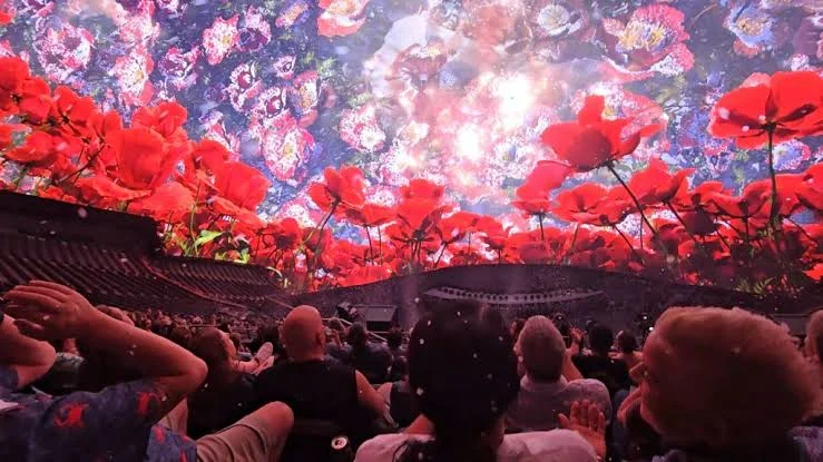 A colourful performance inside Sphere