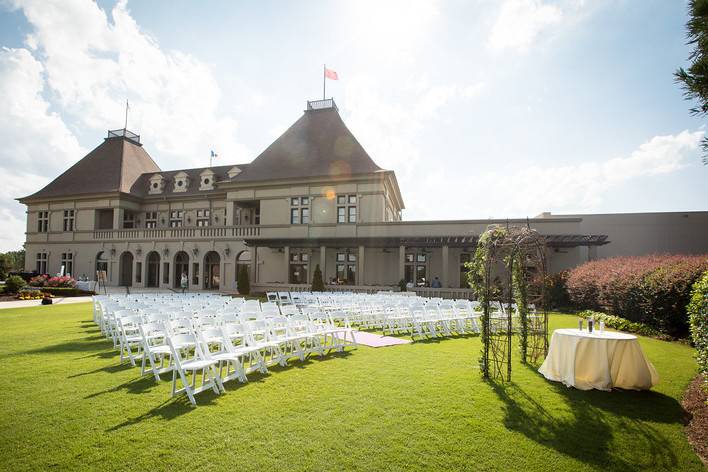 Chateau Elan lawn wedding