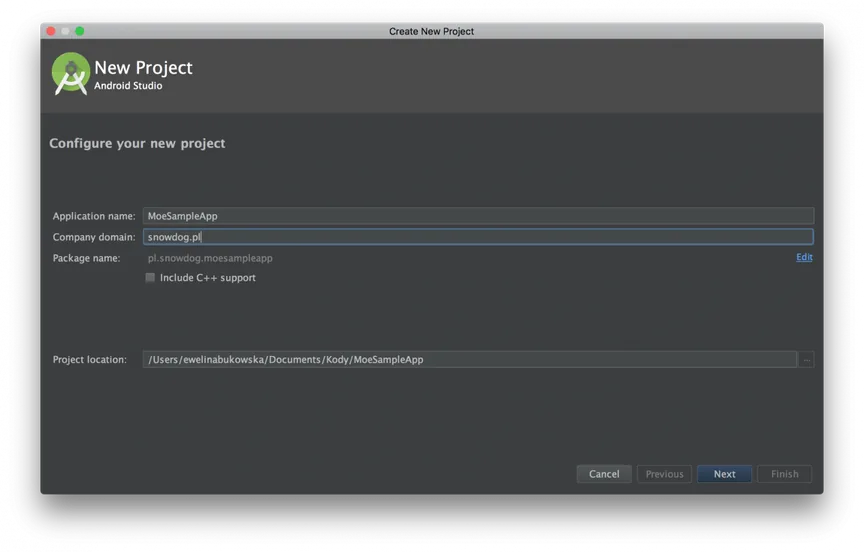 Android Studio Create New Project dialog with application name MoeSampleApp and company domain snowdog.pl