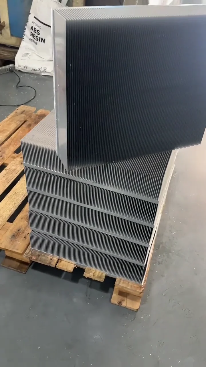 Yoğun ve düz kanatlı skived heatsink proses numuneleri
