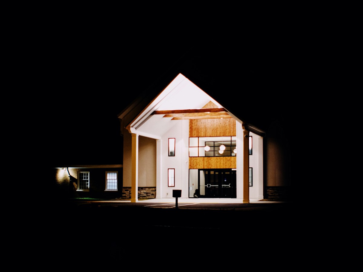 Ten films where the house is the main character, from Lautner to Koenig