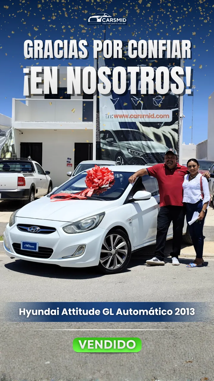 Entrega de un Hyundai Attitude GL Automático 2013 a clientes de CARSMID