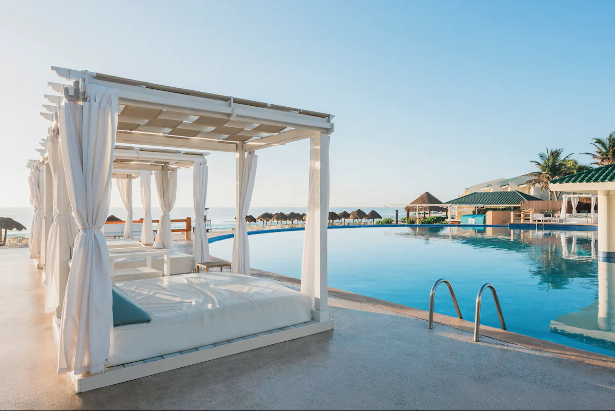 Iberostar Selection Cancun pool