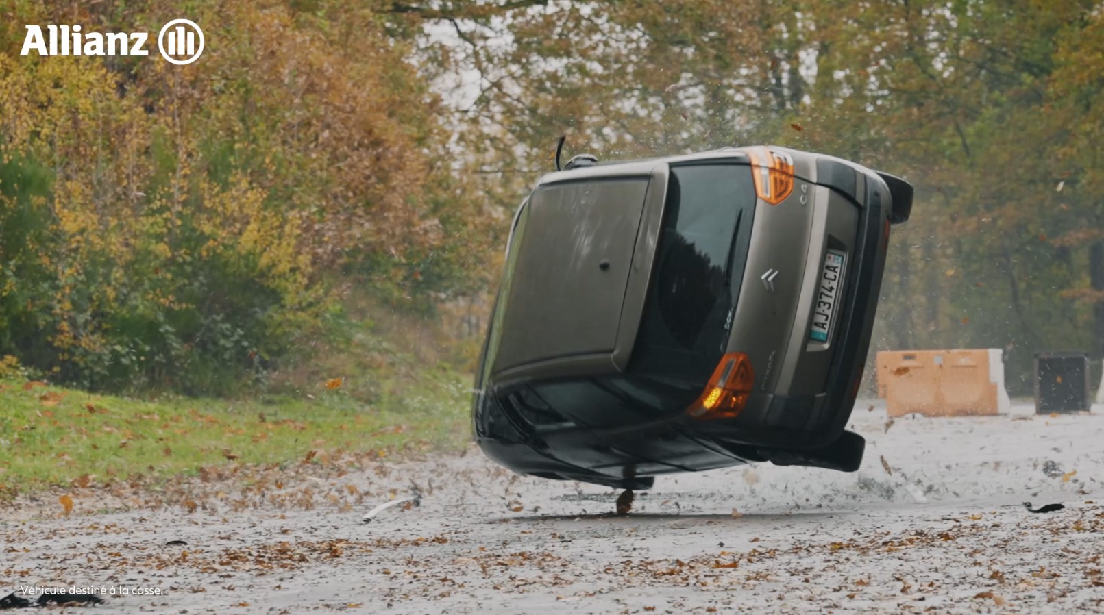 CRASH TEST - WEB SERIE