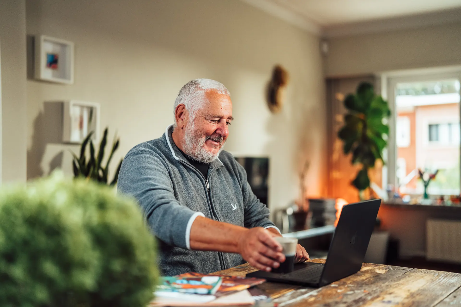 Eneco — Brand campaign / six-month paid social engine in one production day