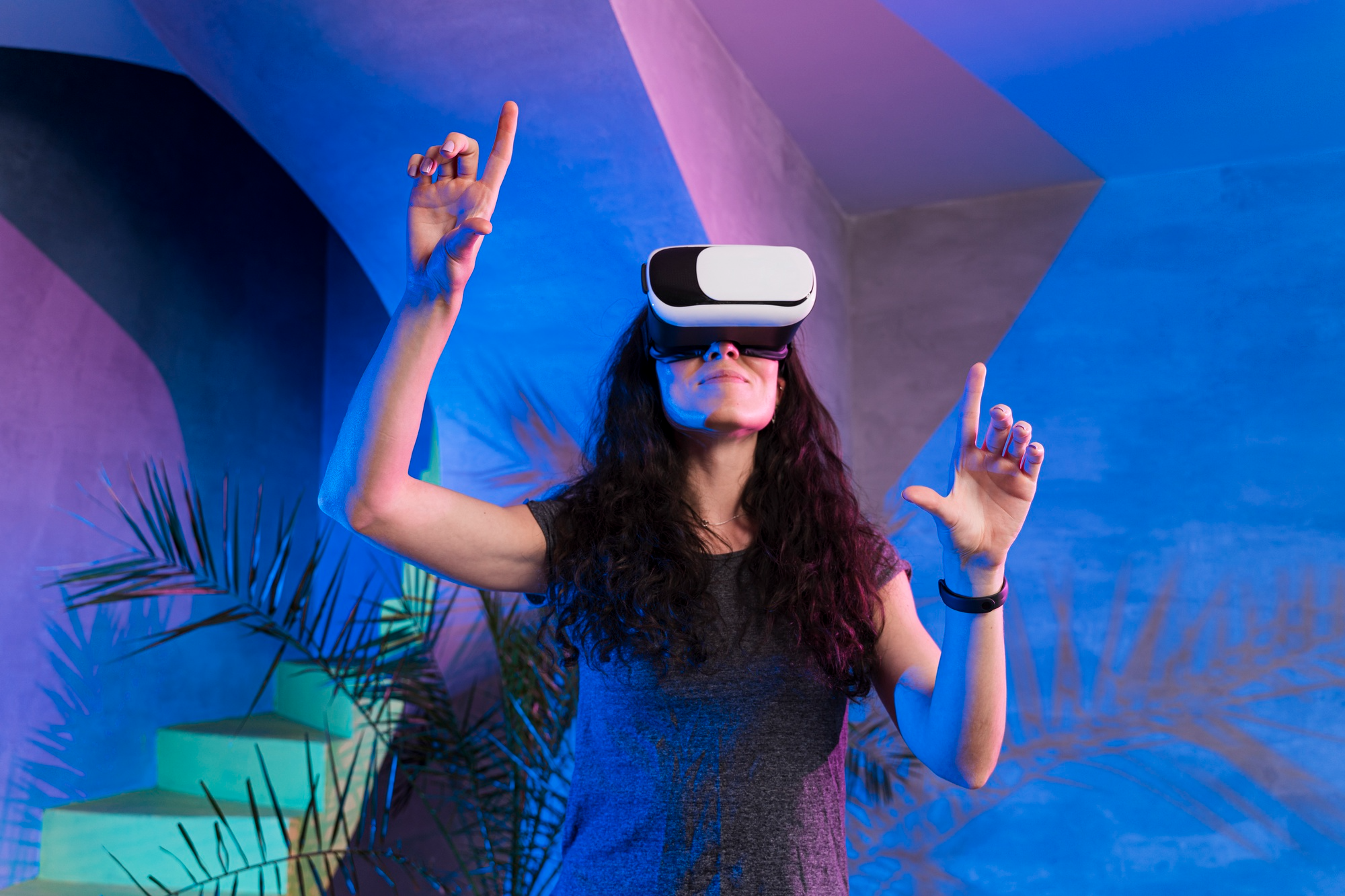Immersive virtual event