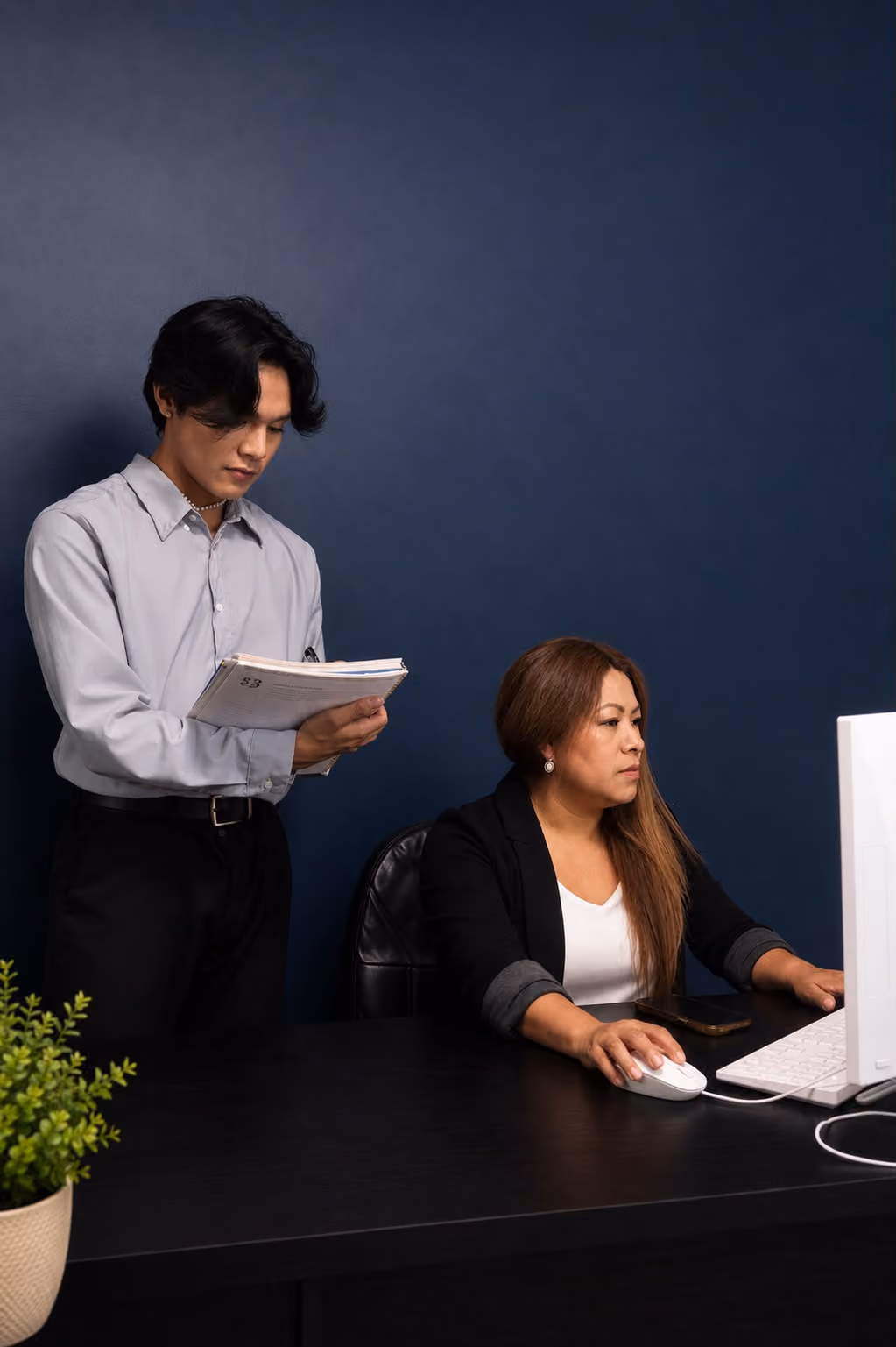 The Sussy's Cleaning Service office team