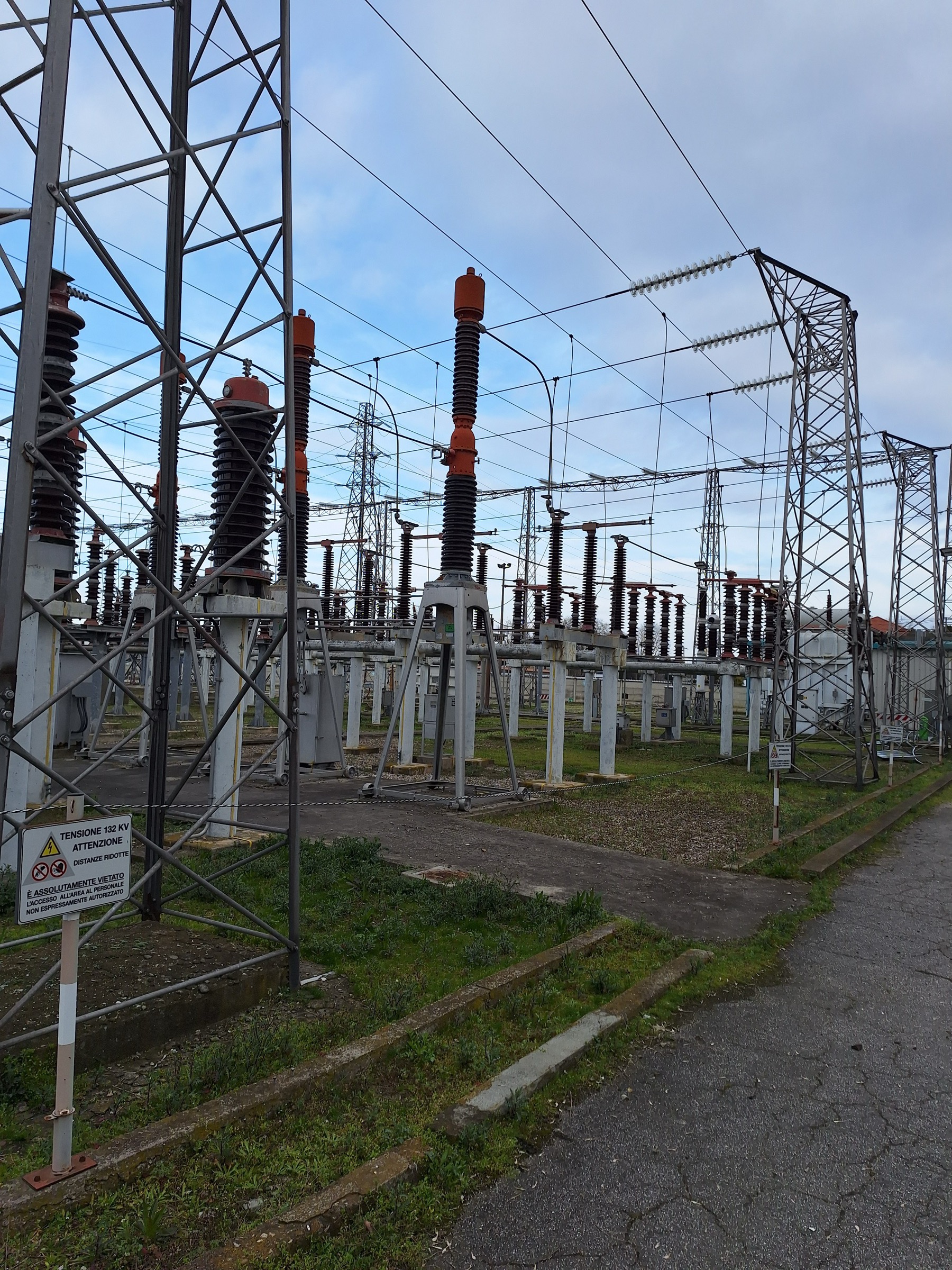 Eni Rewind, Polo industriale di Ferrara