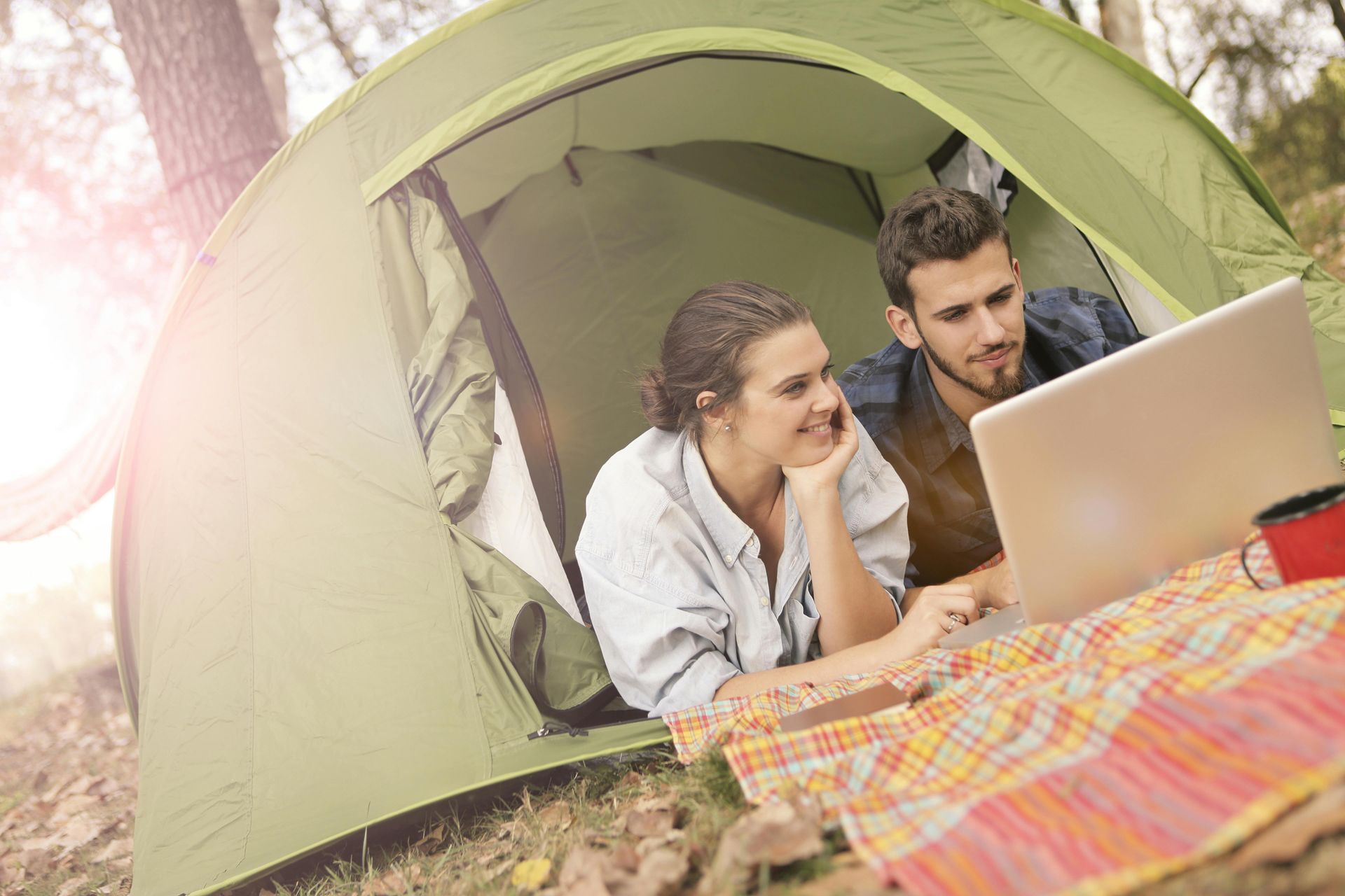 Geo-Targeting in Paid Ads: Reaching the Right Audience for Your Destination