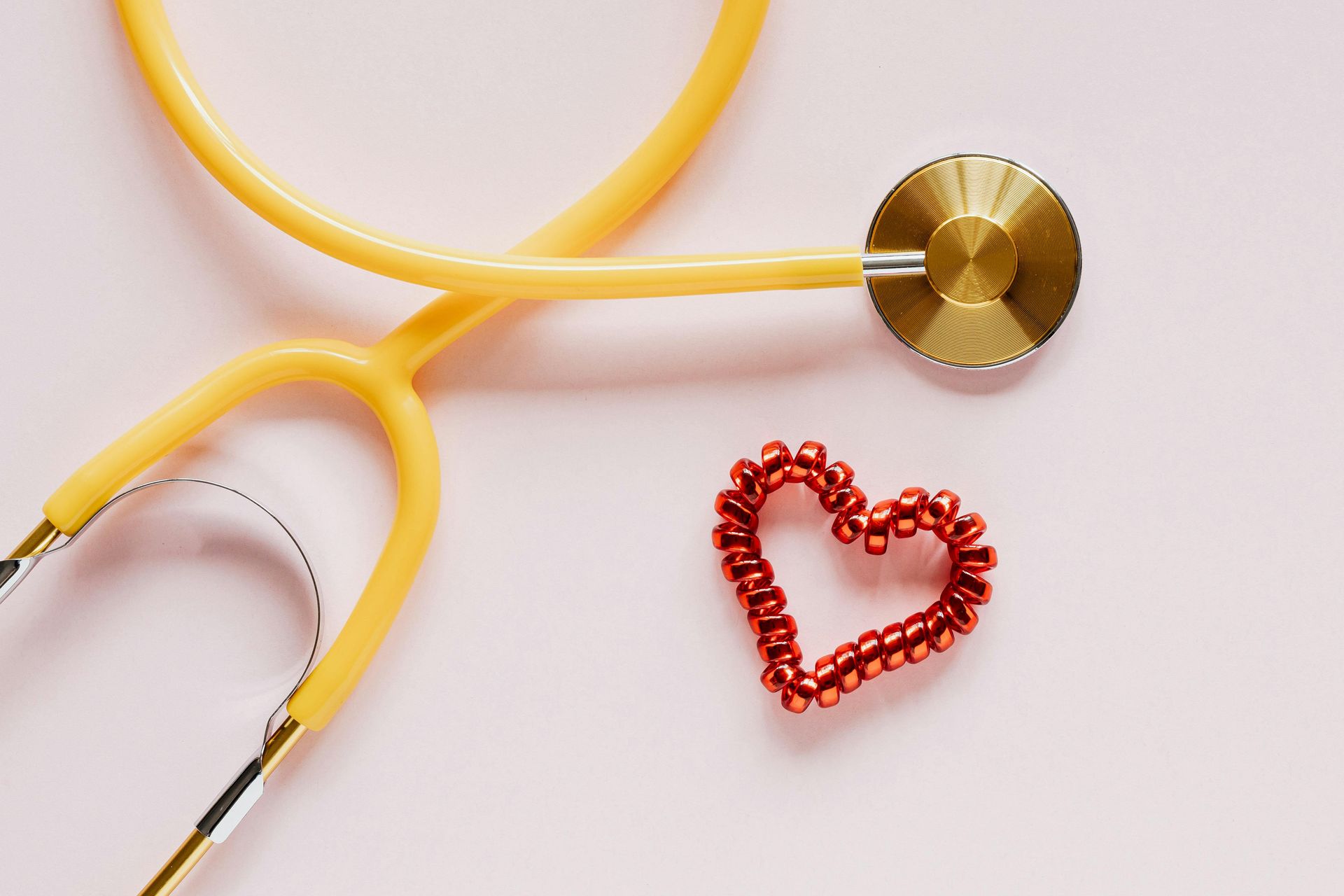 Streamlining Reorder Processes: How SMS Notifications Can Simplify Medical Resupply