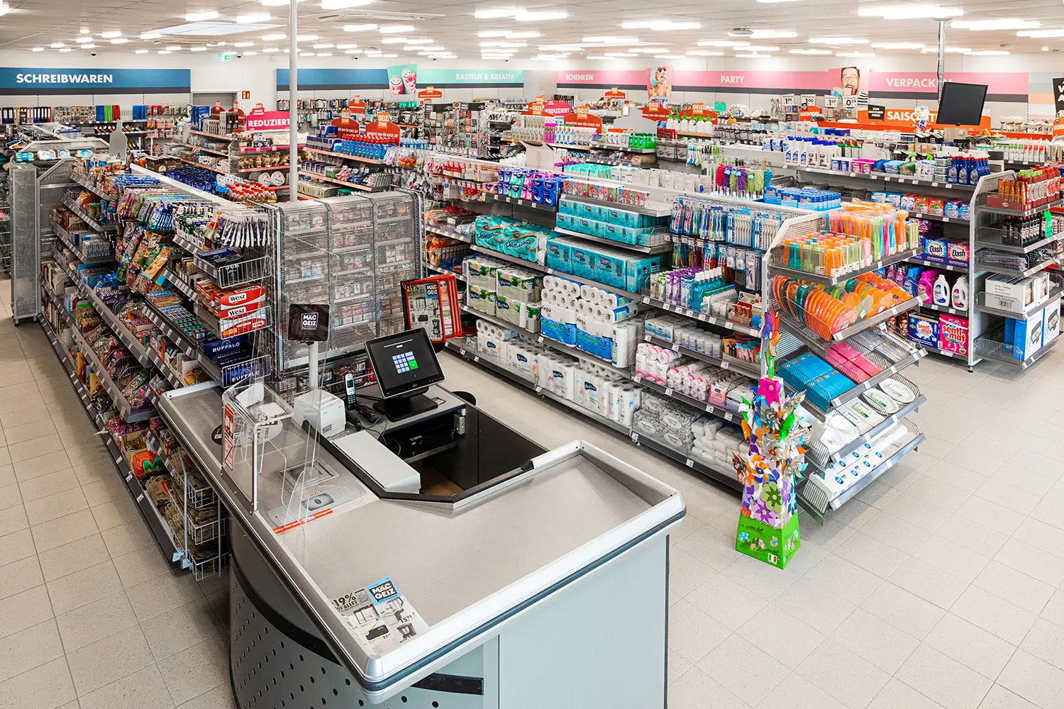 Theken, Kasse und Kundenleitsysteme