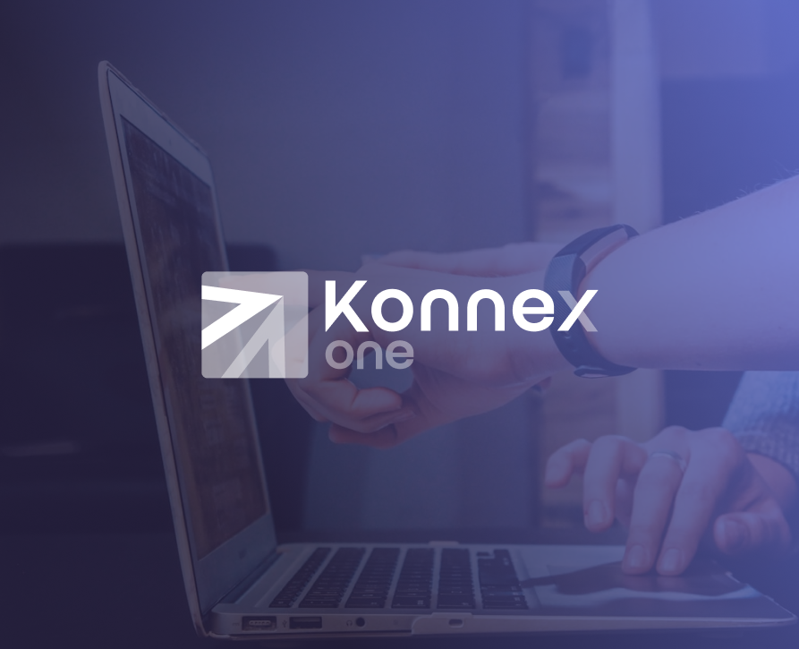 Logo Konnex One sur une photo d'ordinateur portable