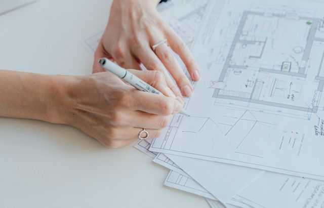 Проверка архитектурных чертежей и заметки на плане