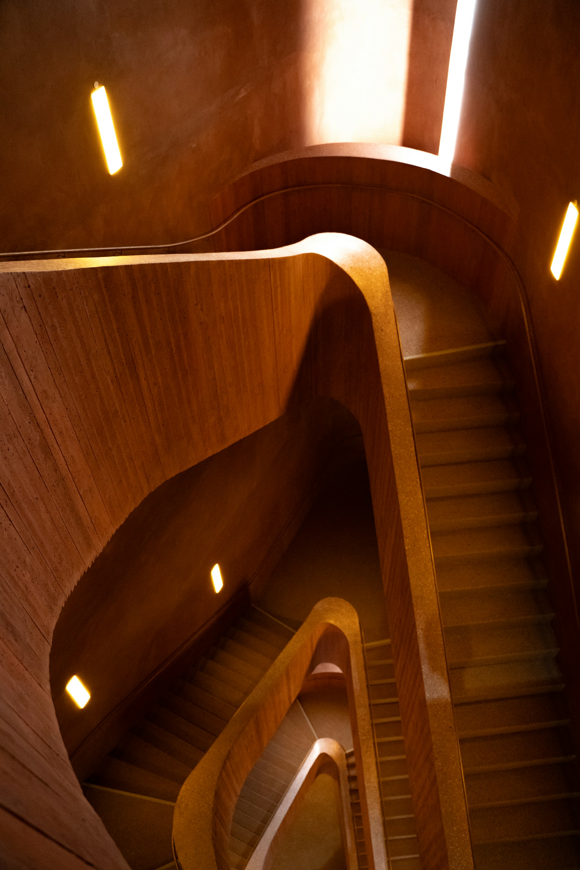 Architectural motion