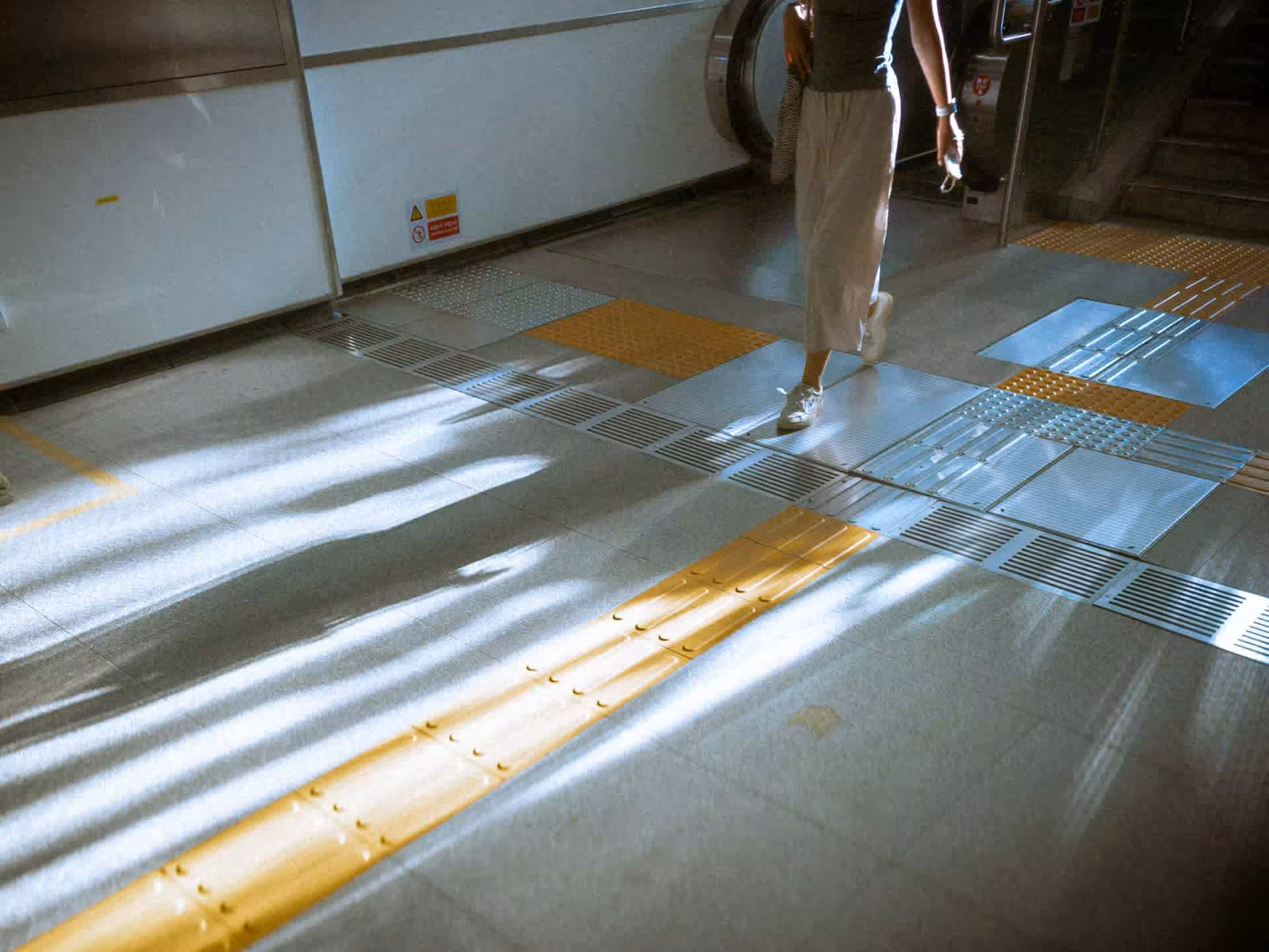 Street Log 02