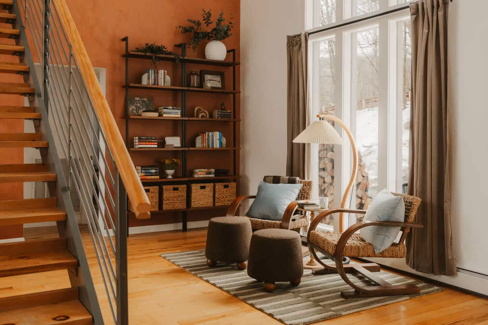 Interior Log 01