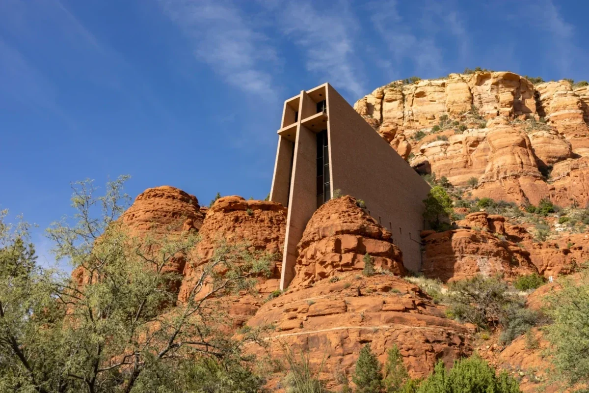 Chapel of the Holy Cross built into red rock cliffs