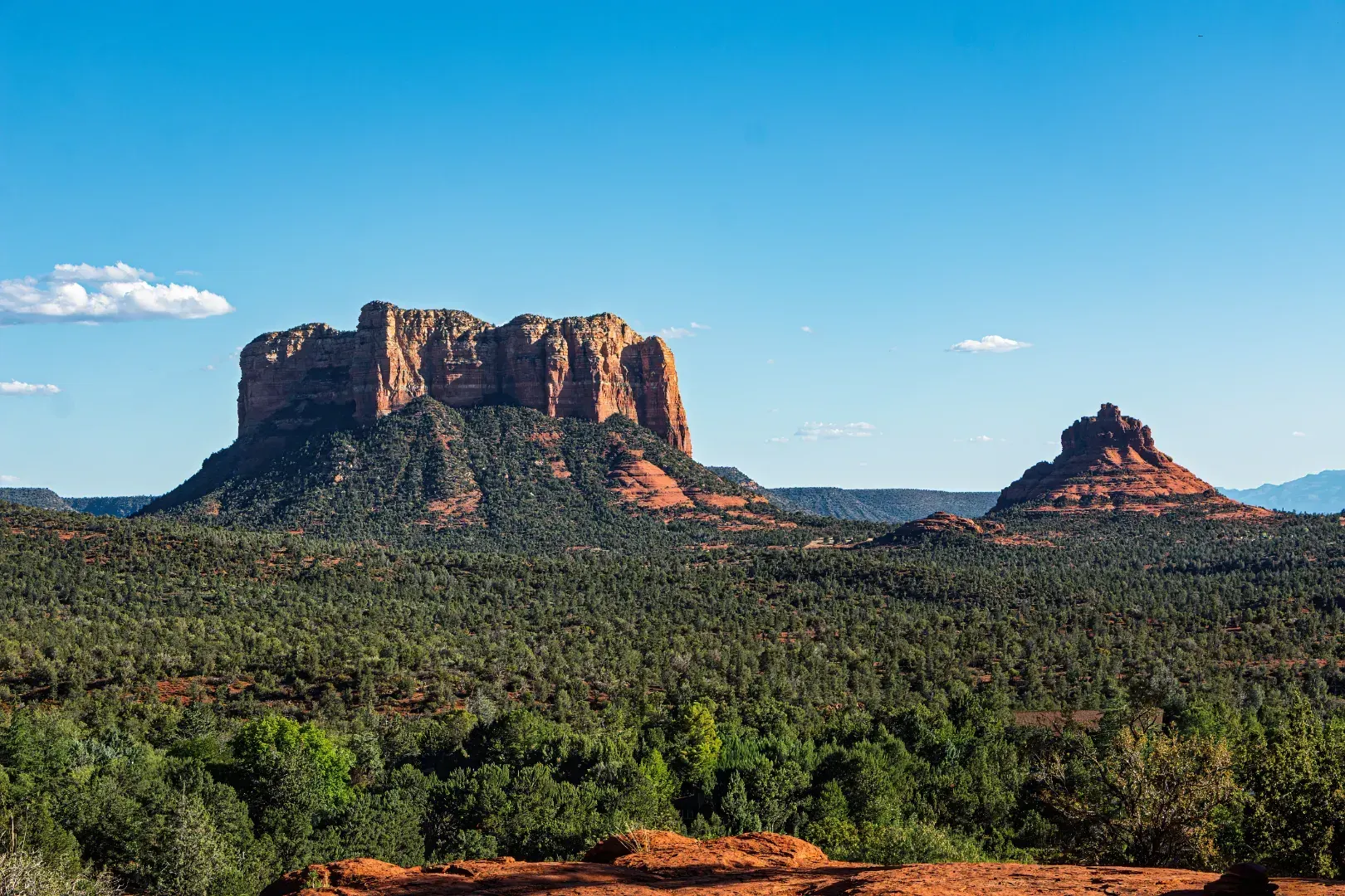 Bell Rock and the Village of Oak Creek, Sedona