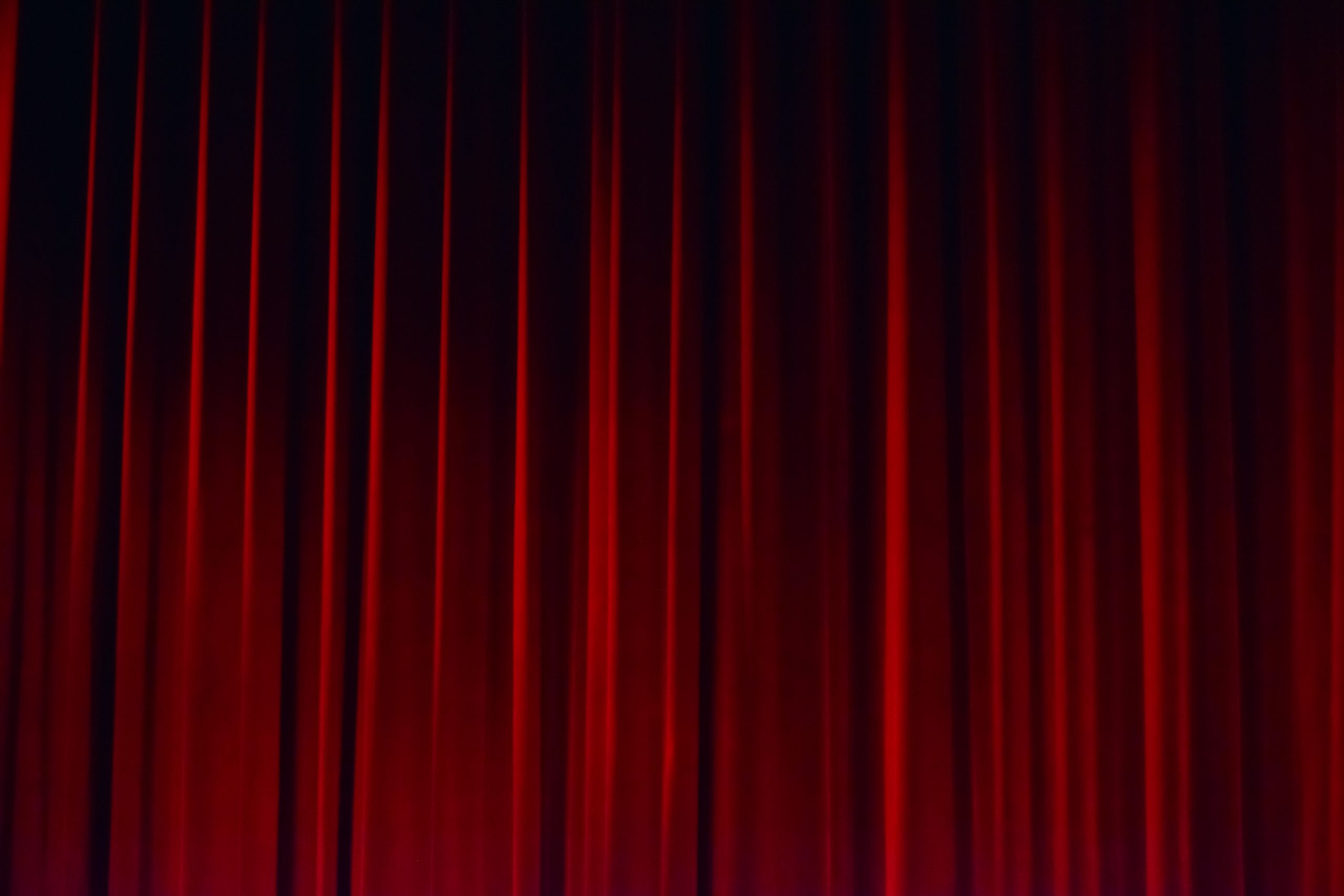 Survival international organise un one-woman show à but caritatif