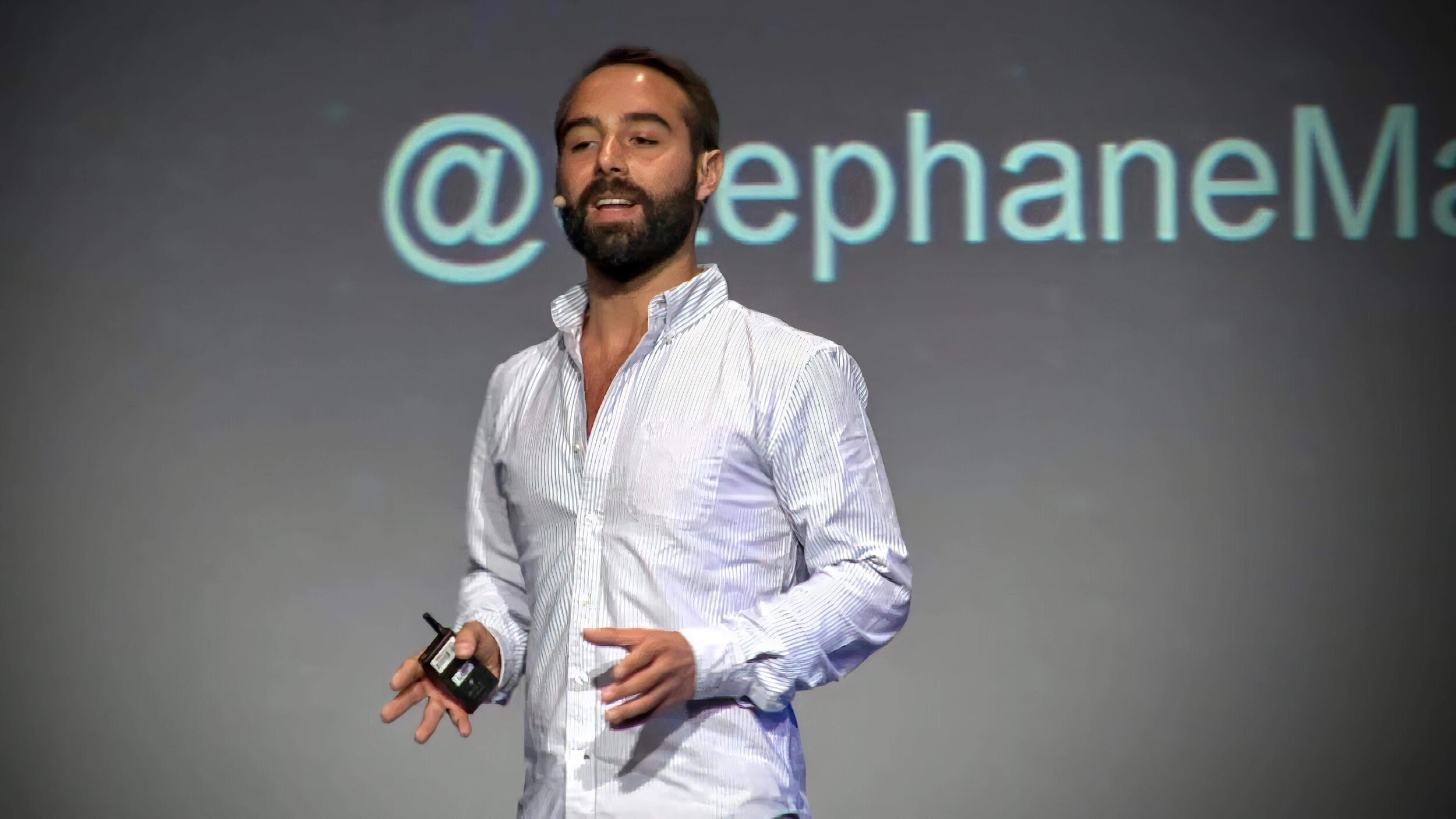 « L’IA va tous nous mettre au chômage », Stéphane Mallard