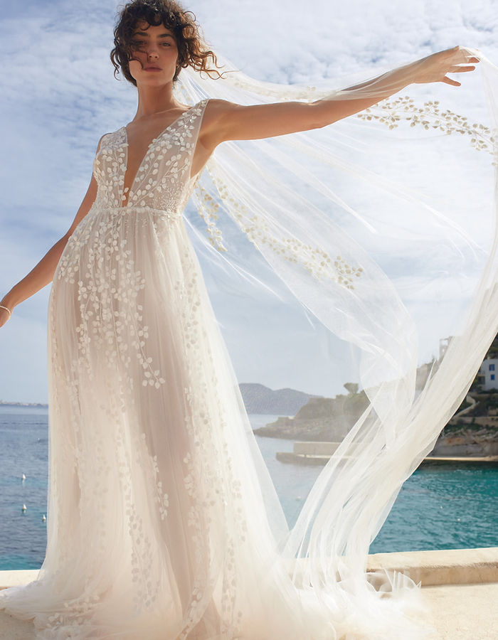 styles-flowy-tulle