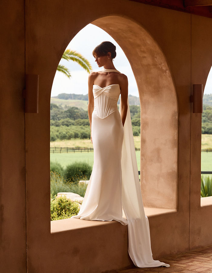 styles-fitted-satin