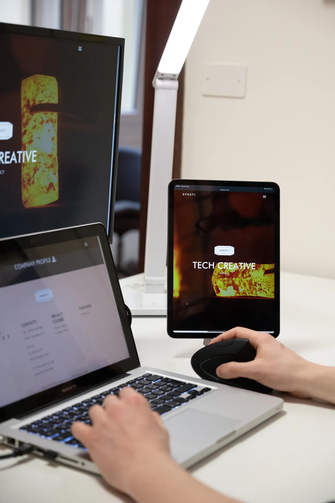 Sviluppo su desktop nella sede Efesti