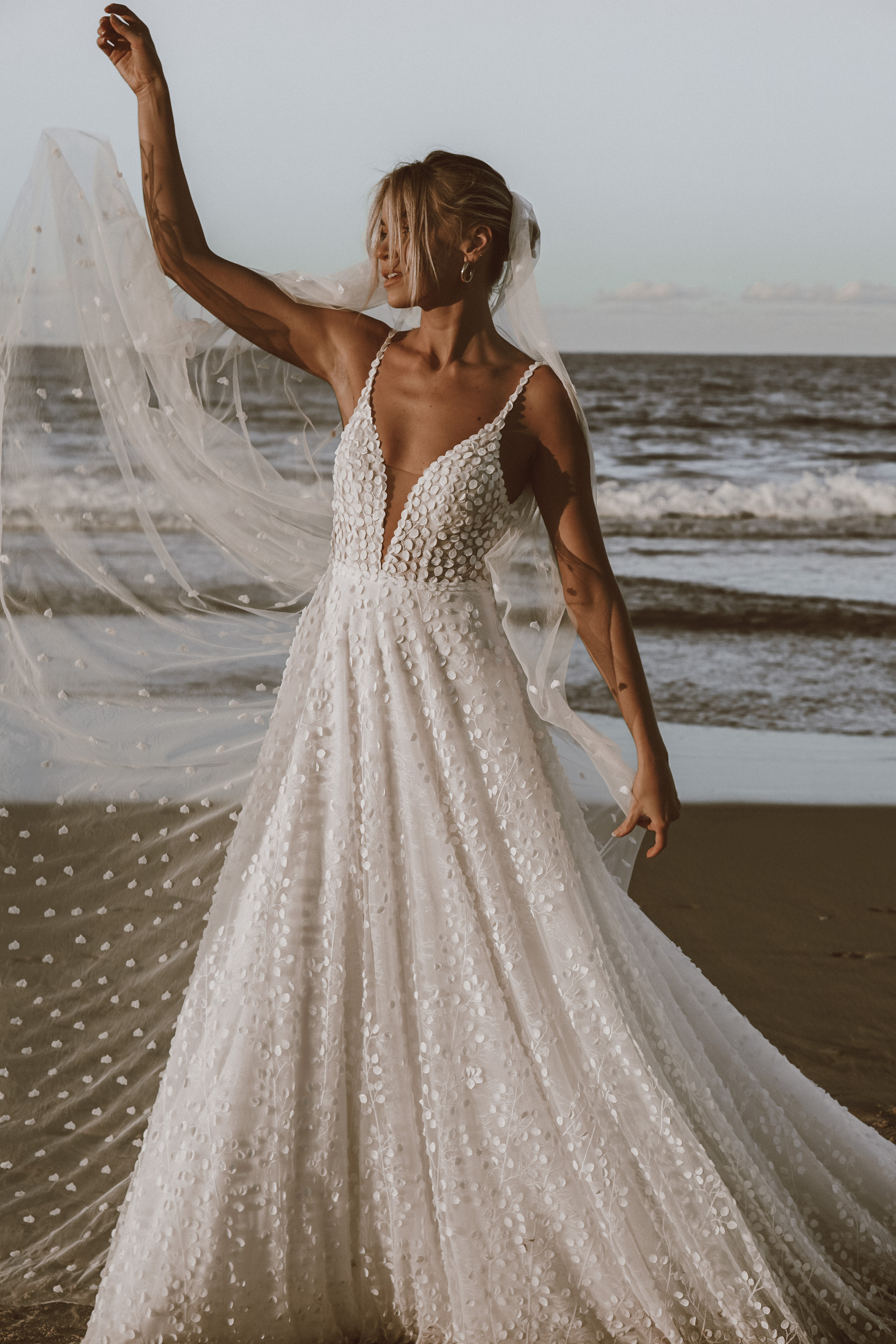 LOUIE FLOWY by MWL BRIDE — 12