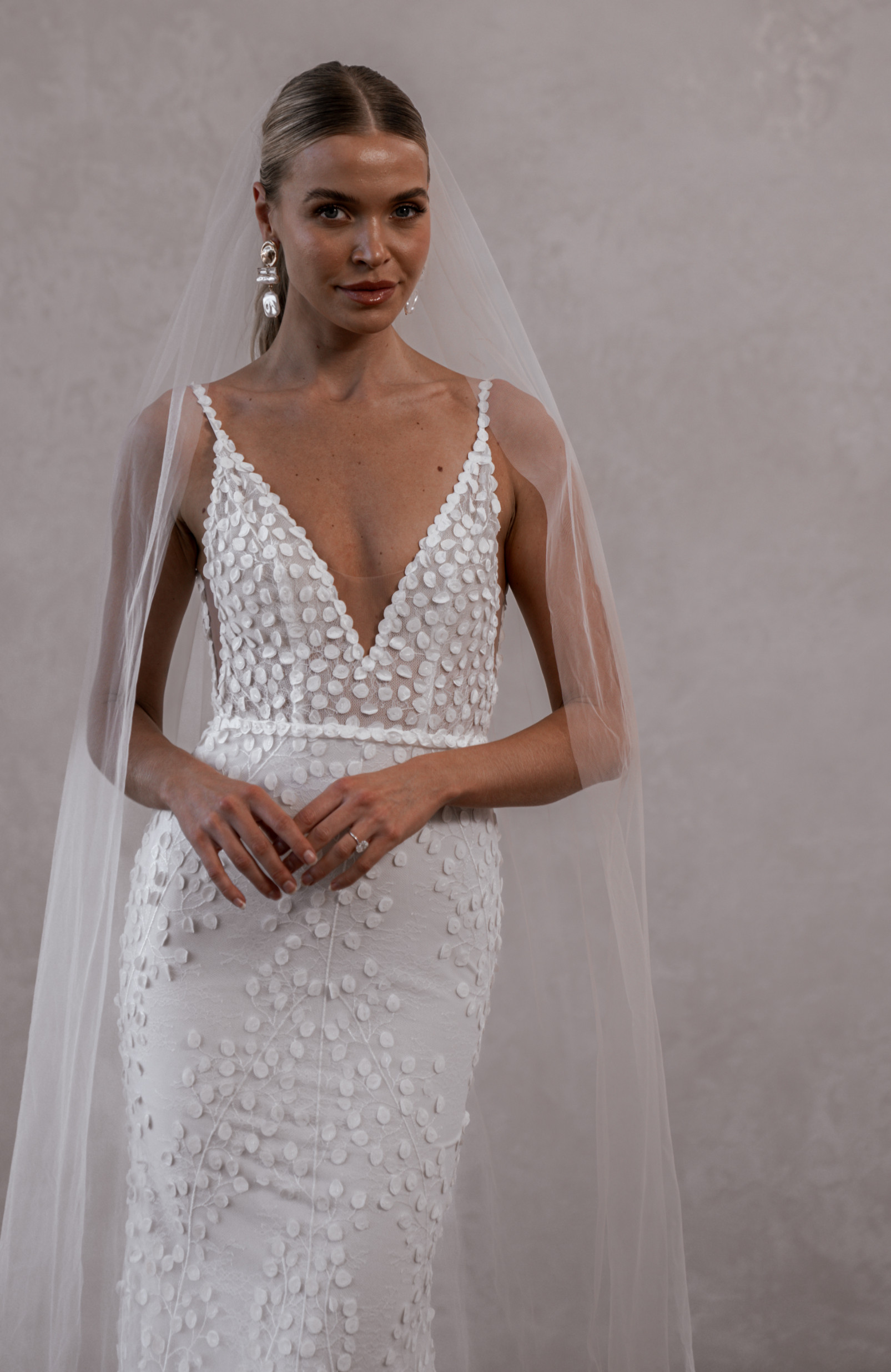 LOUIE V2 by MWL BRIDE — 2