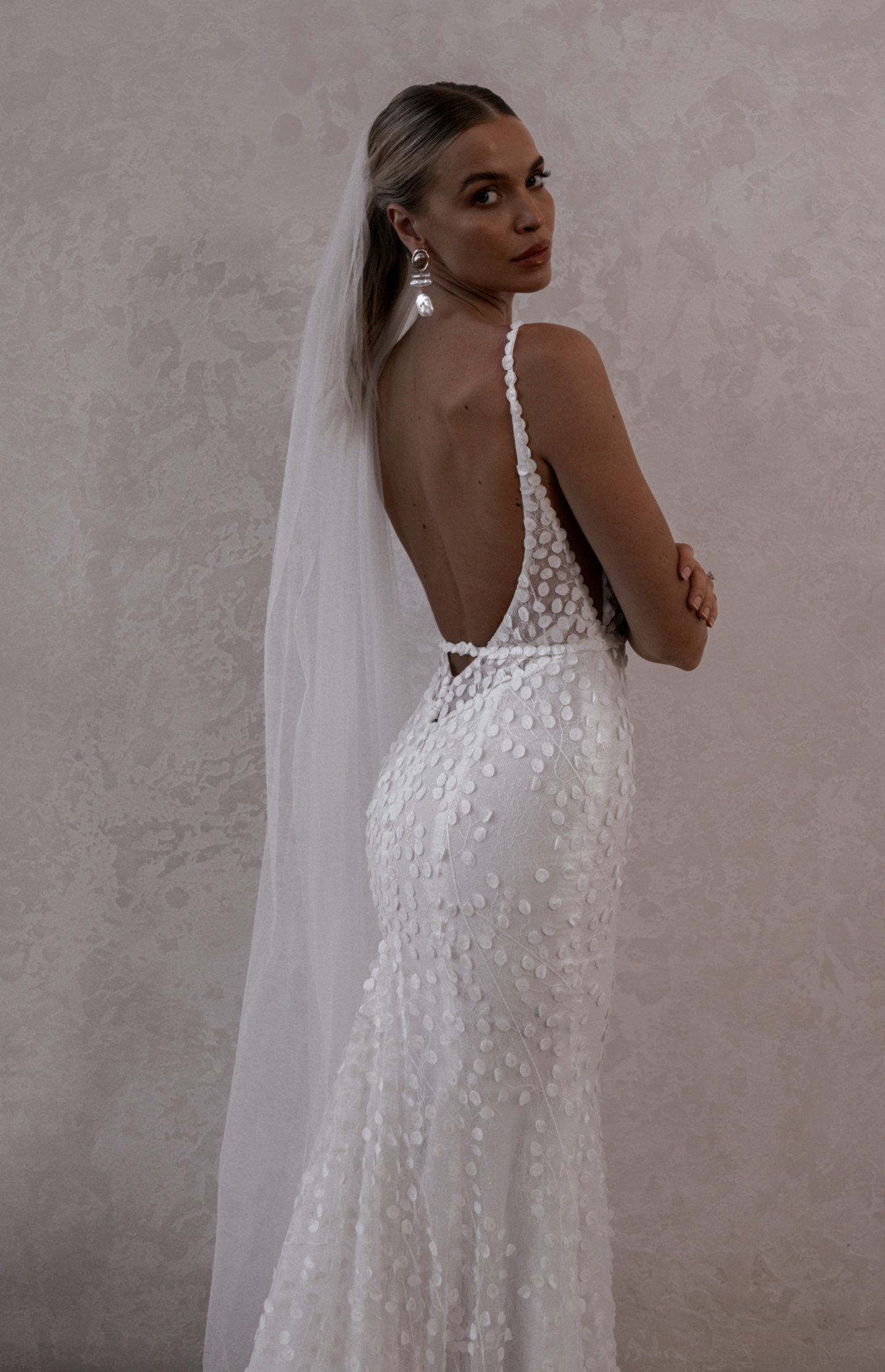 LOUIE V2 by MWL BRIDE — 6