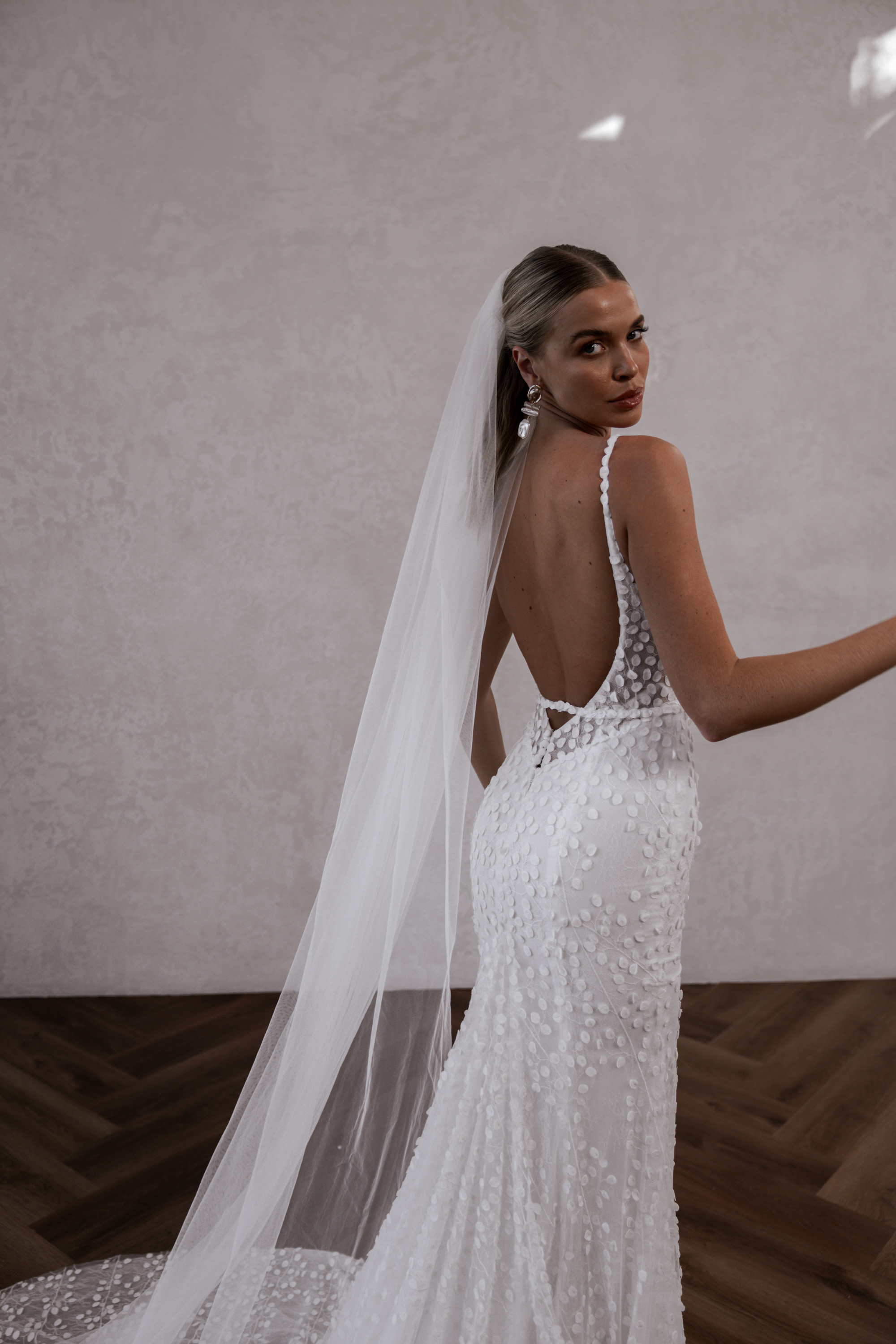 LOUIE V2 by MWL BRIDE — 16
