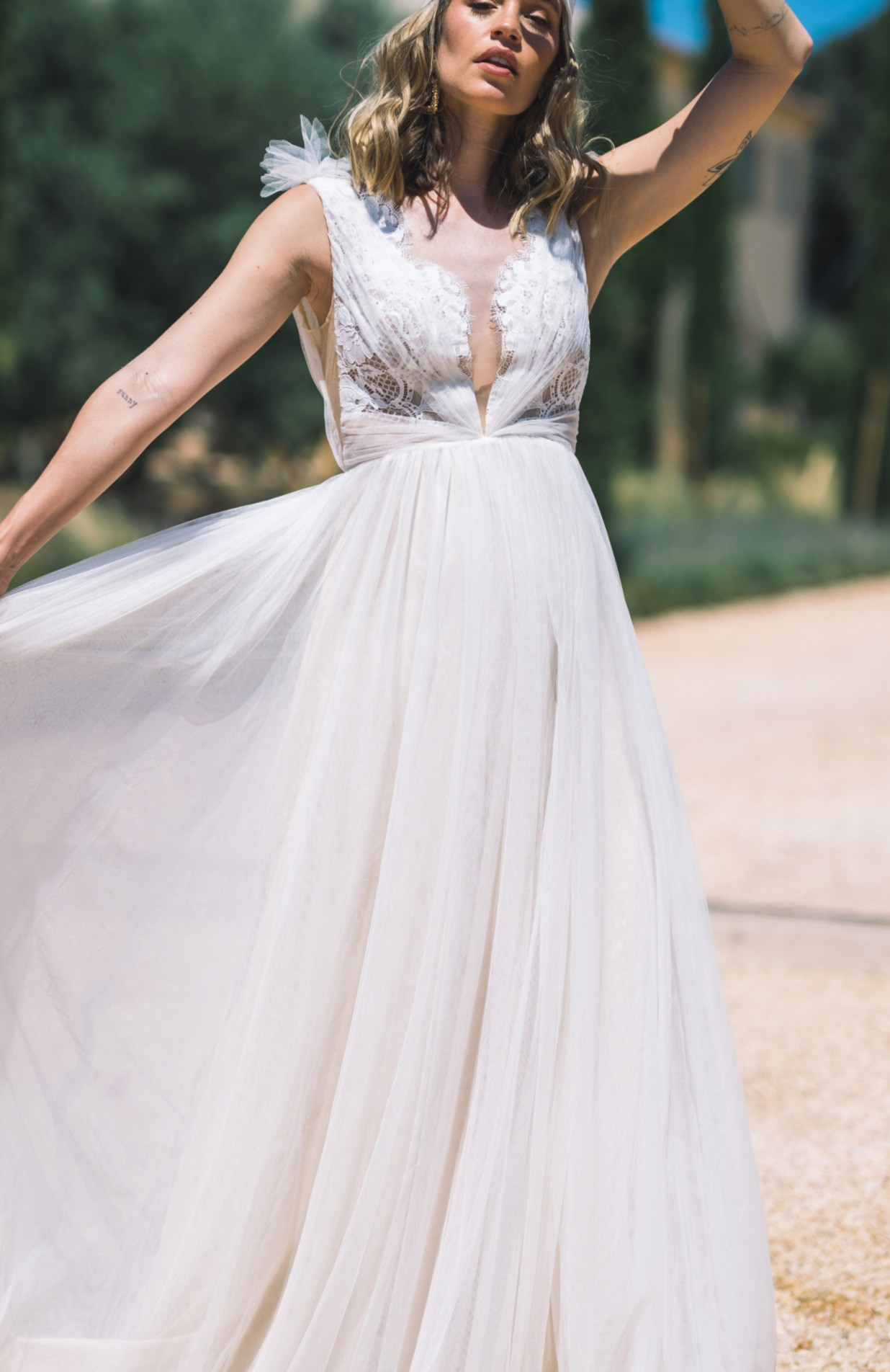 Wedding dress