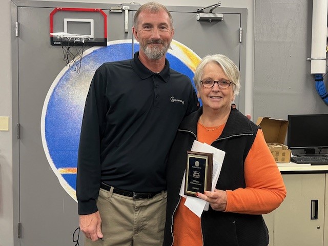 Diana Trusty Celebrates 15 Years of Service with HG Logistics LLC