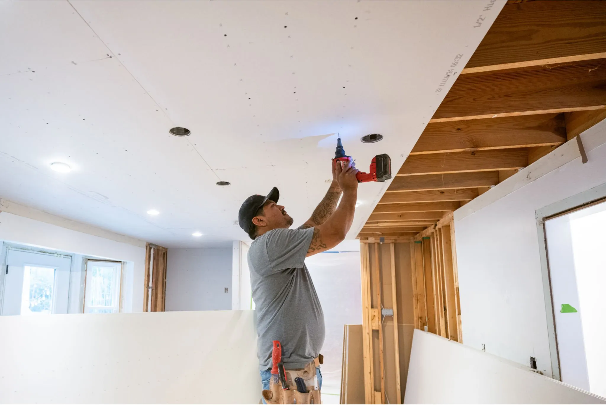 Interior ceiling finishing