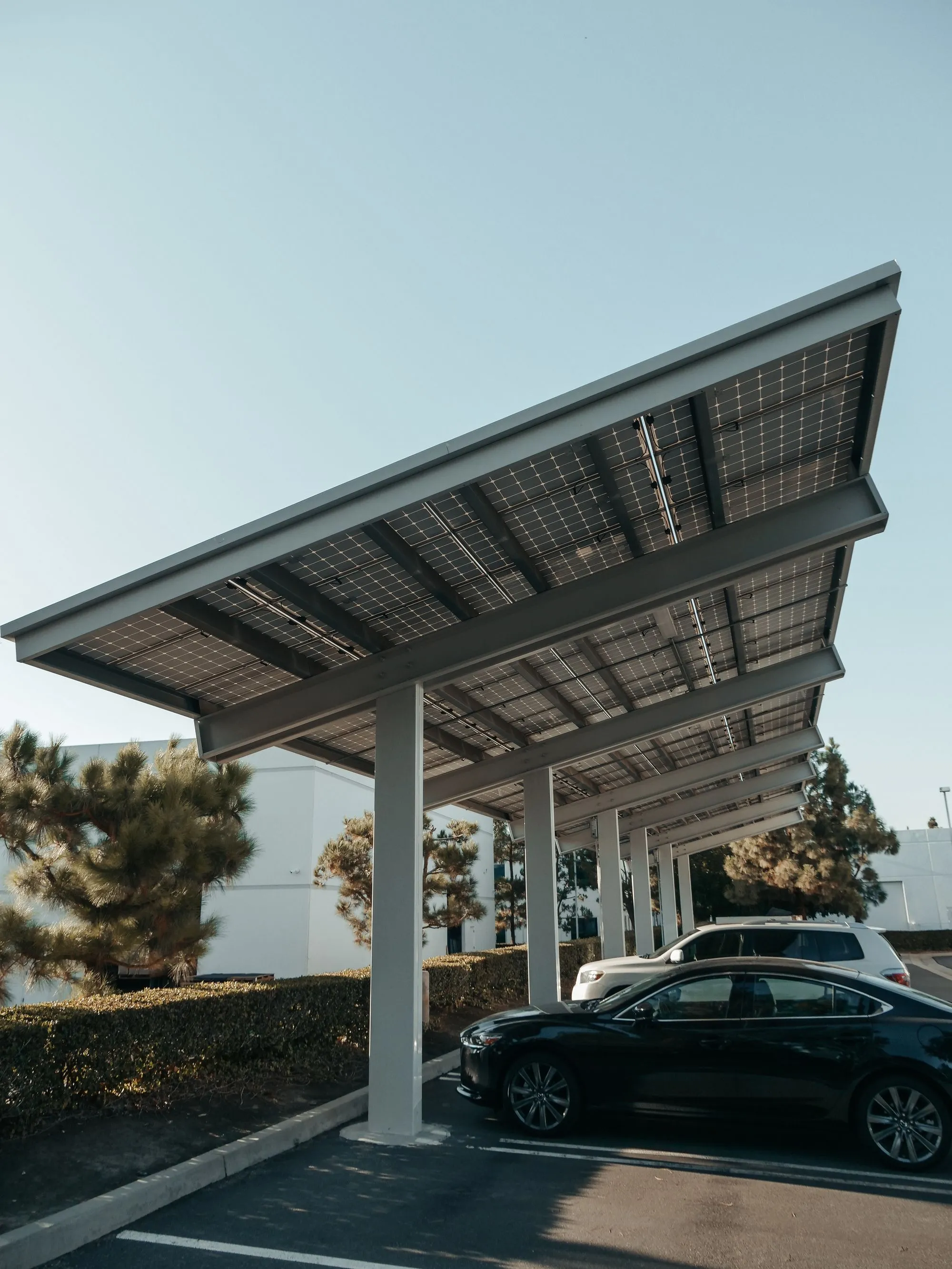 Commercial solar array