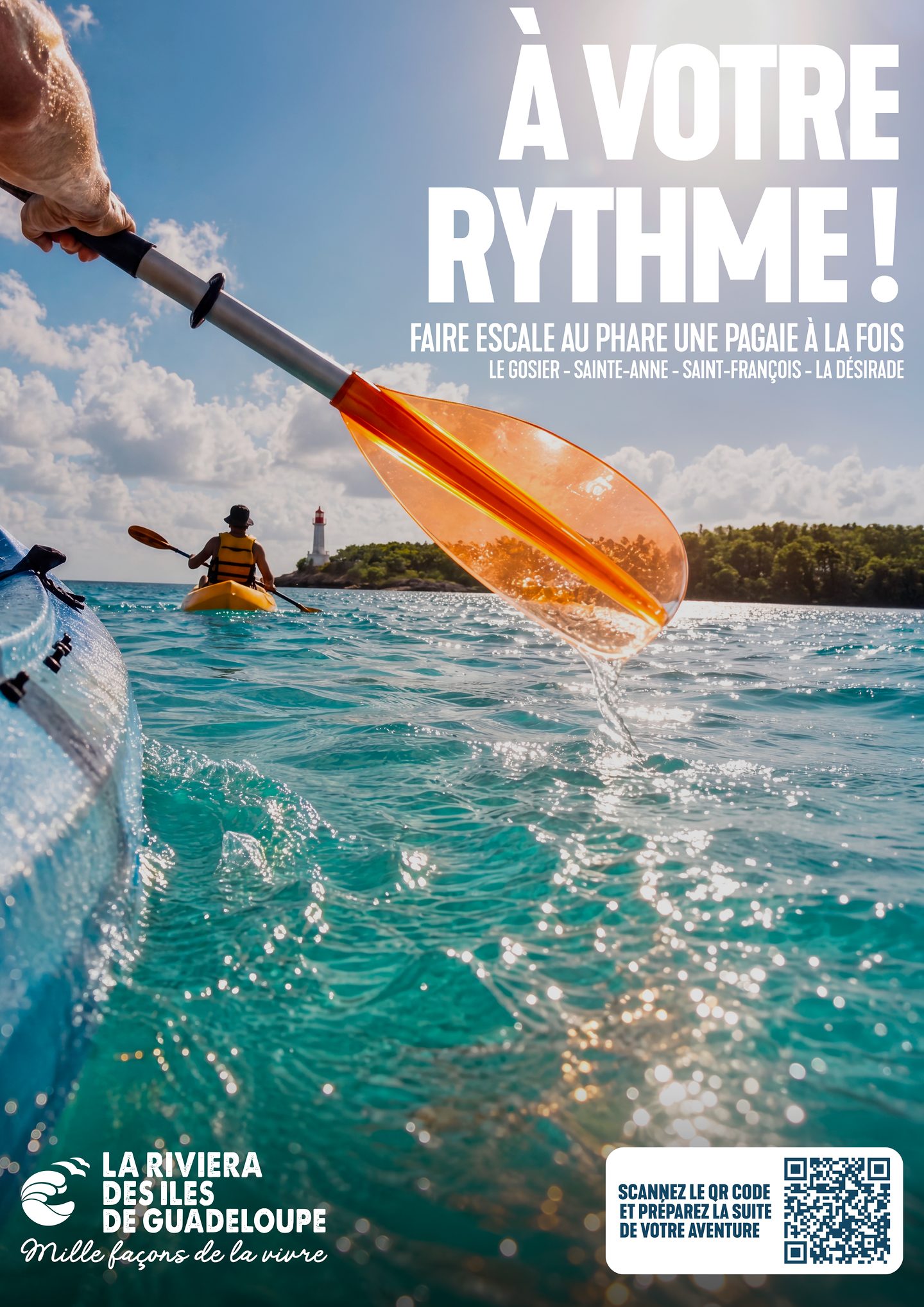 Office de Tourisme de la Riviera du Levant, annonce « À votre rythme ! » : une pagaie de kayak, cap sur l’îlet et son phare