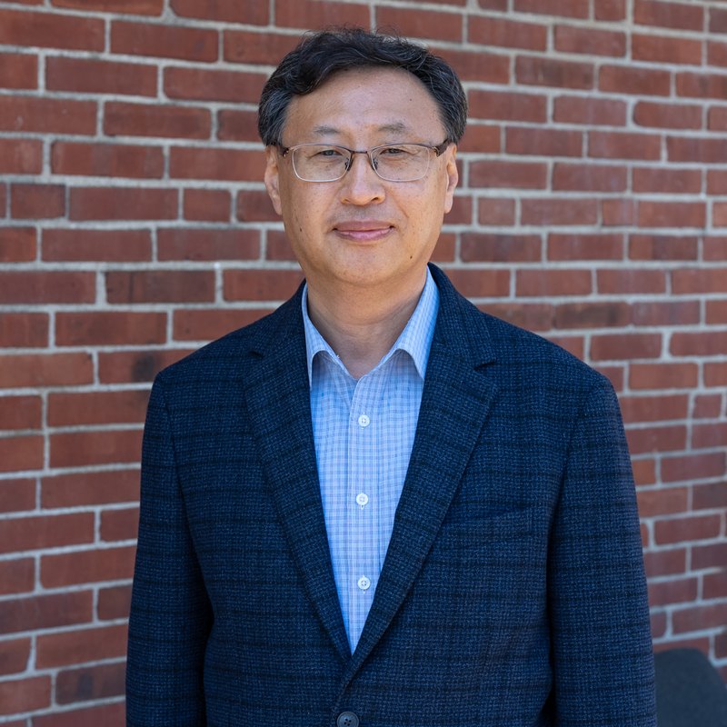 Jin Sik Lee