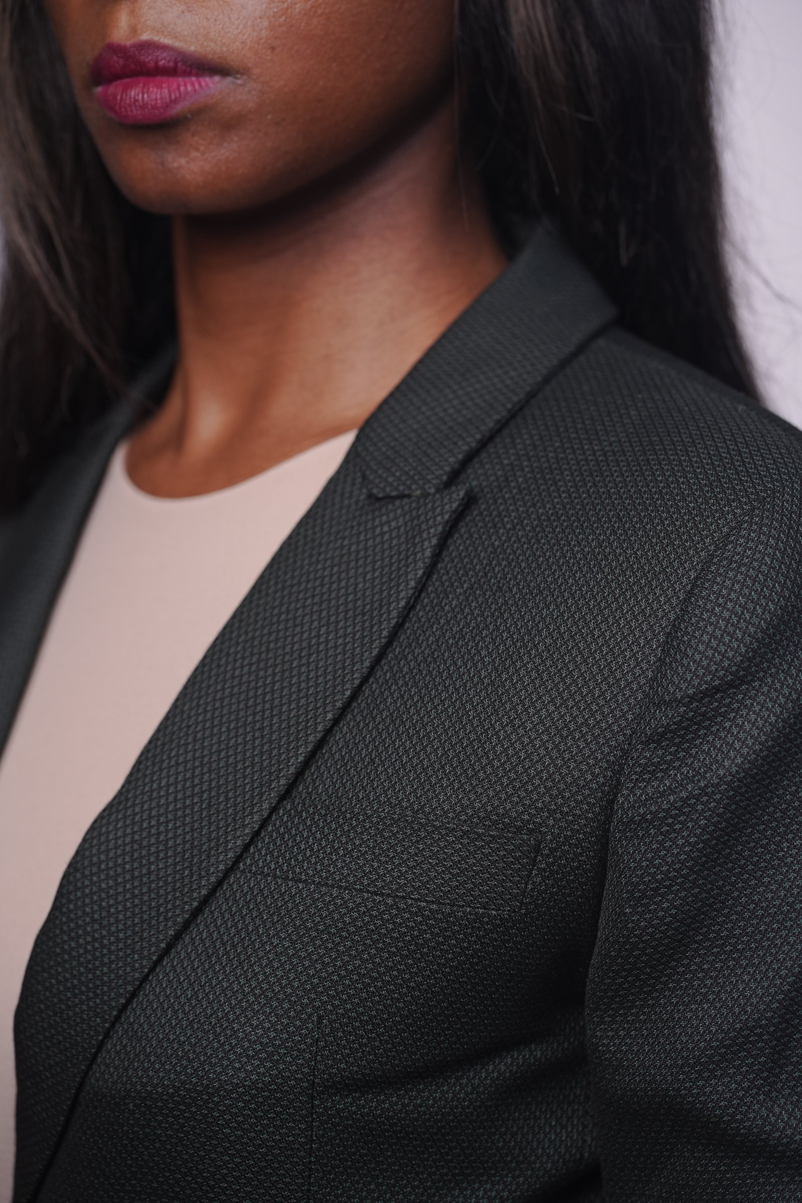 Construction detail · stitching, lining