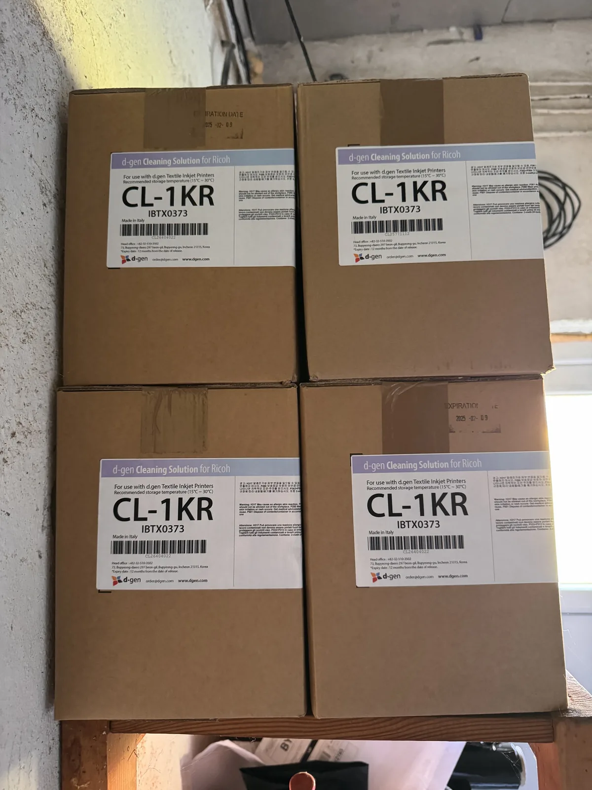 Kartony z płynem czyszczącym d.gen CL-1KR