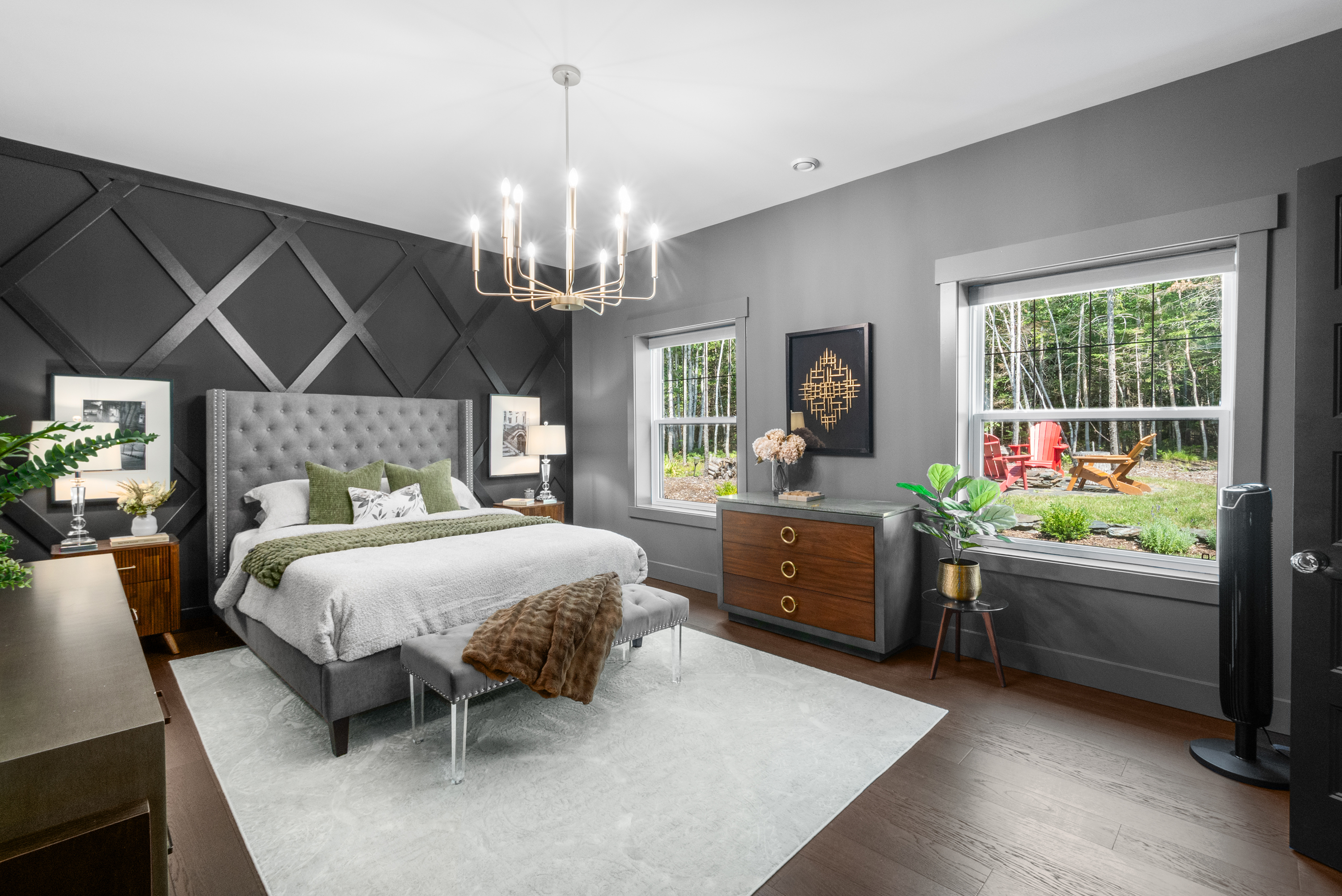 33 Rockcliffe Dr interior listing photo by Newlife Studio
