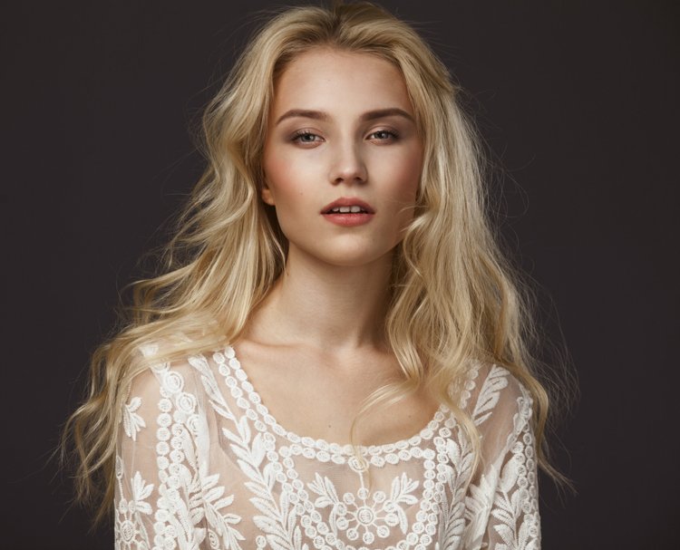 Blonde hair portrait by Murano Laboratories