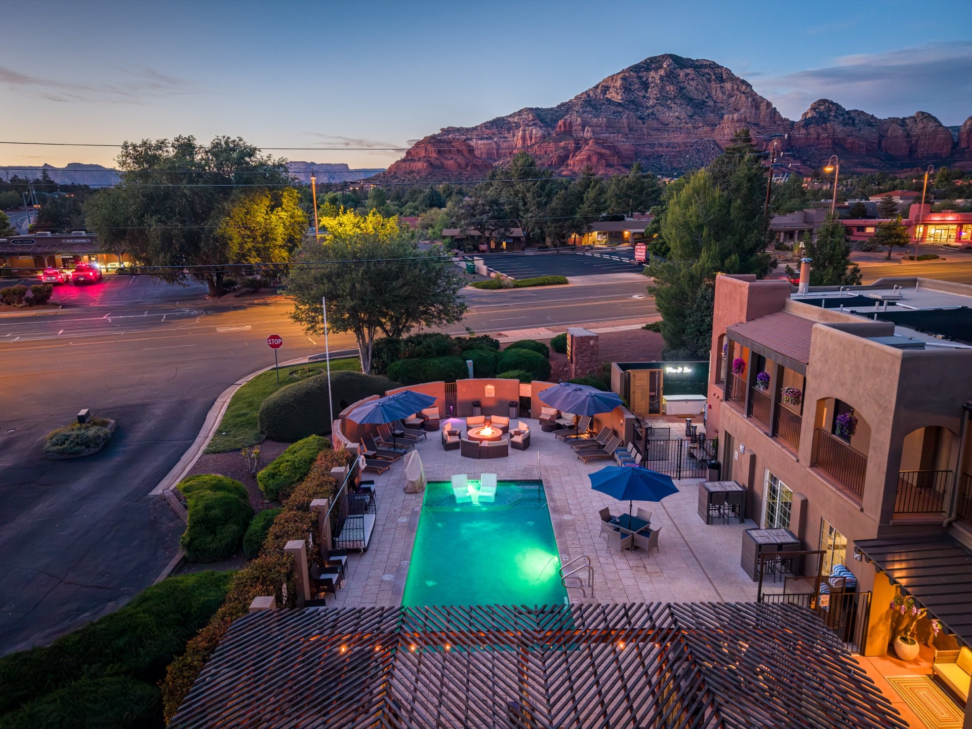 Pool with Capitol Butte at sunset, the Sedona difference