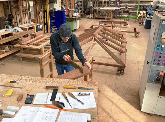 Joinery and pre-assembly in the assembly shop