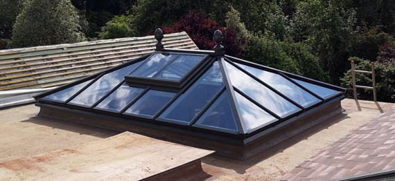 Roof lantern installation