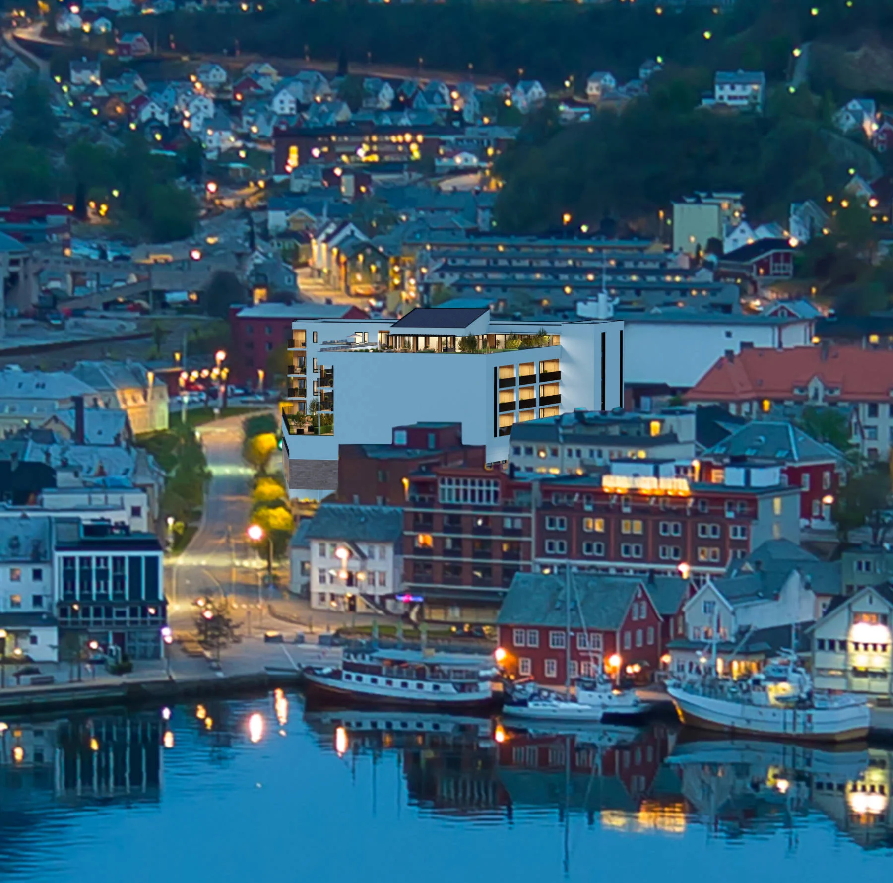 Sentrum og havna i kveldslys, med Domus Gaarden midt i bybildet. Kort vei til kaia, kafeer og livet langs fjorden.