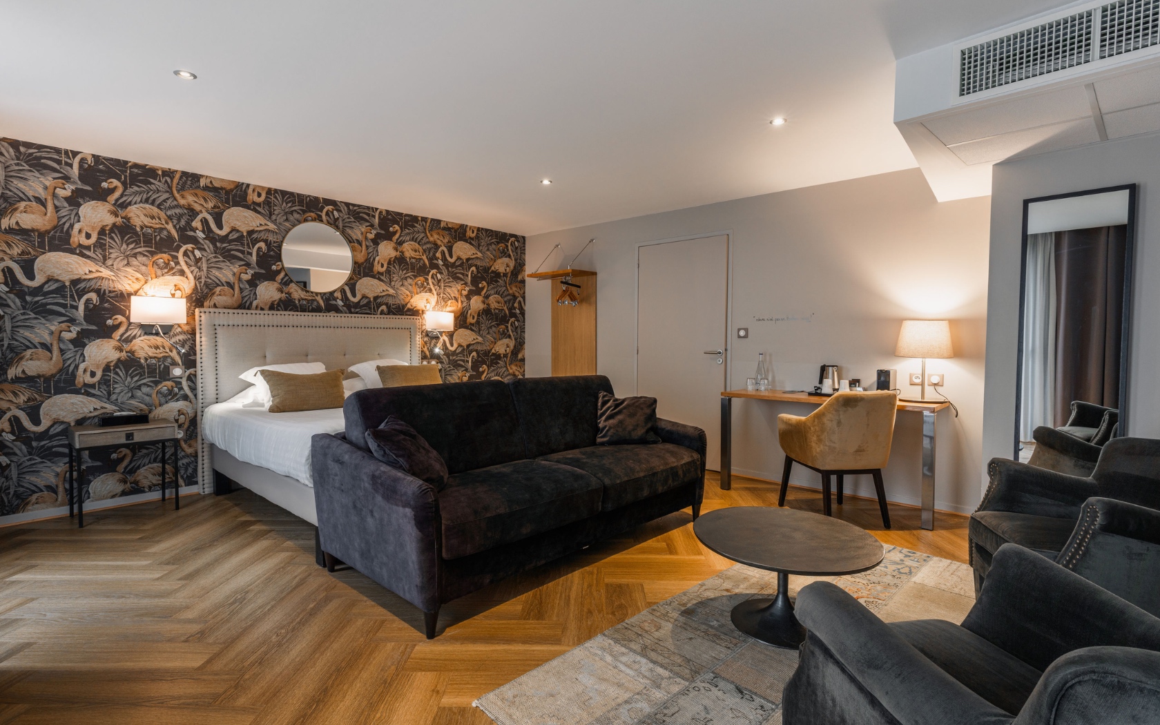 GRANDE SUITE