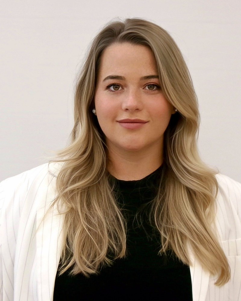 Headshot of Keely Young