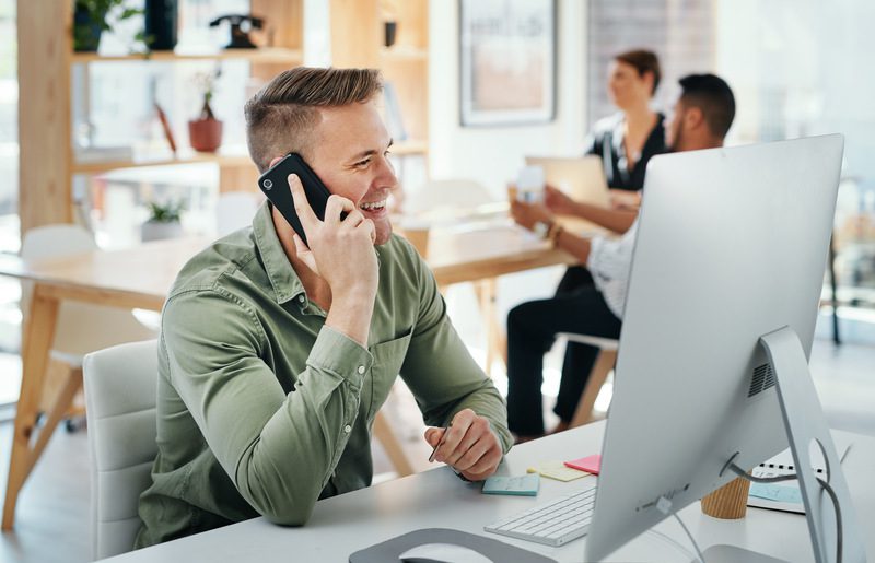 Staff member handling a customer enquiry by phone