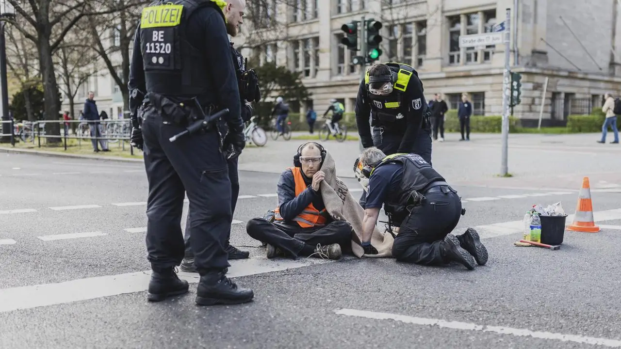 "Protest auf dem Level von Kleinkindern"
